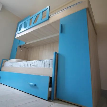 Enjoy Some Charming And Natural Time In Rosolina Apartment